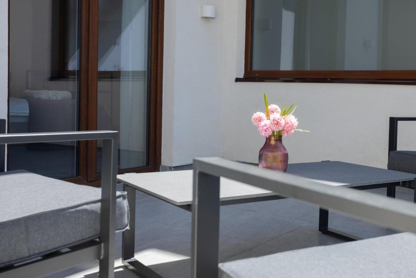Happy House Old Town Luxury Apartment Сараево Екстериор снимка