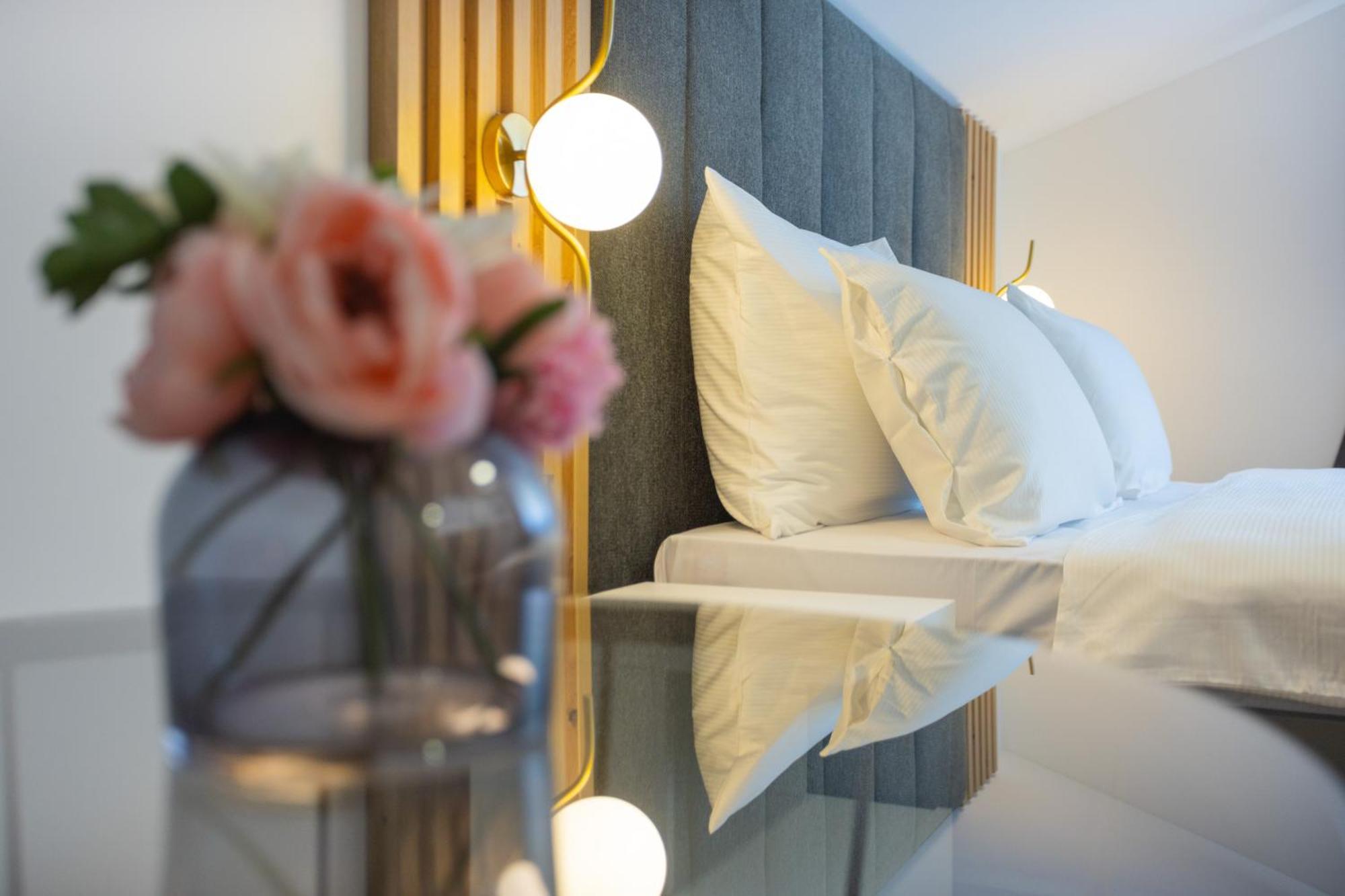 Happy House Old Town Luxury Apartment Сараево Екстериор снимка