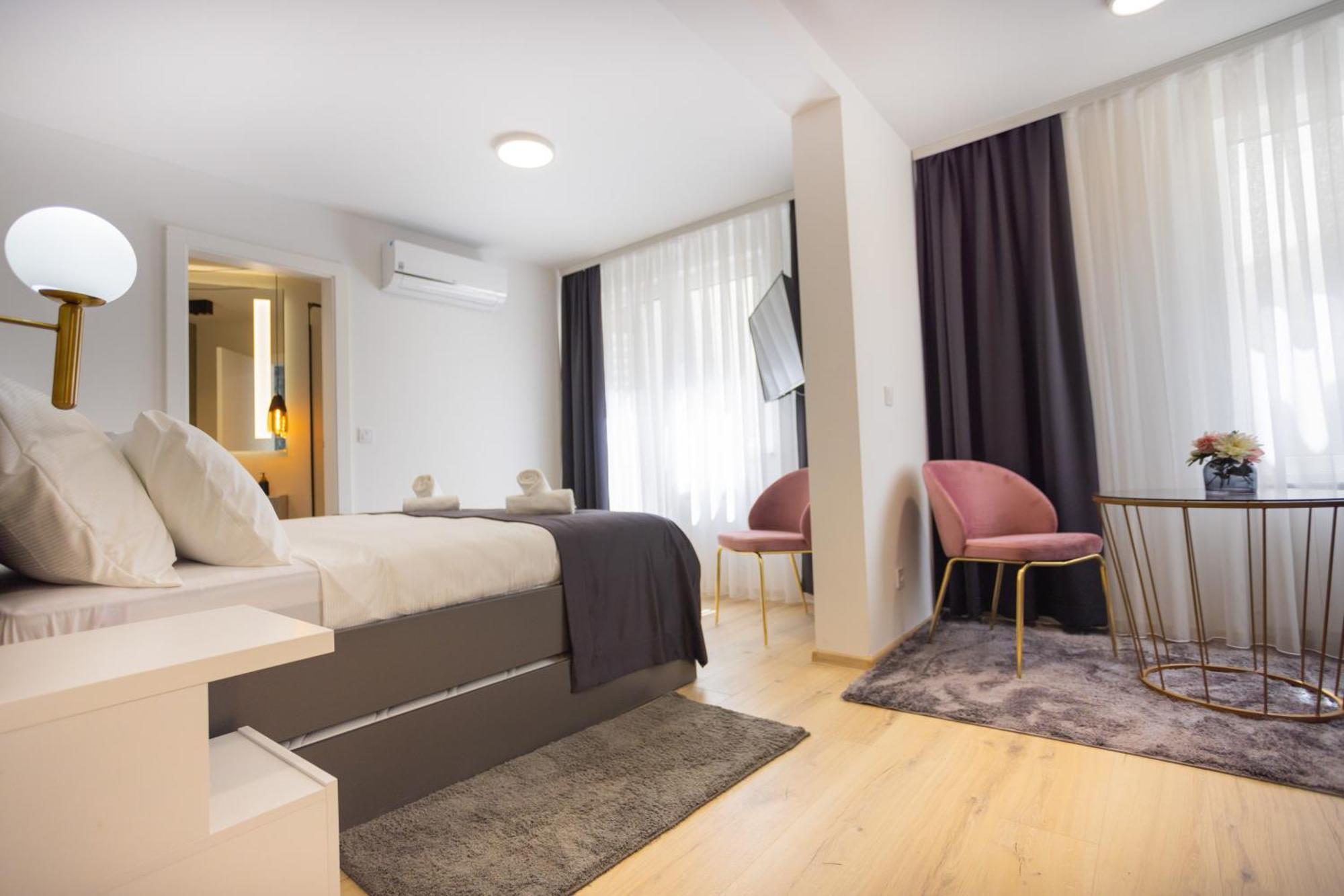 Happy House Old Town Luxury Apartment Сараево Екстериор снимка