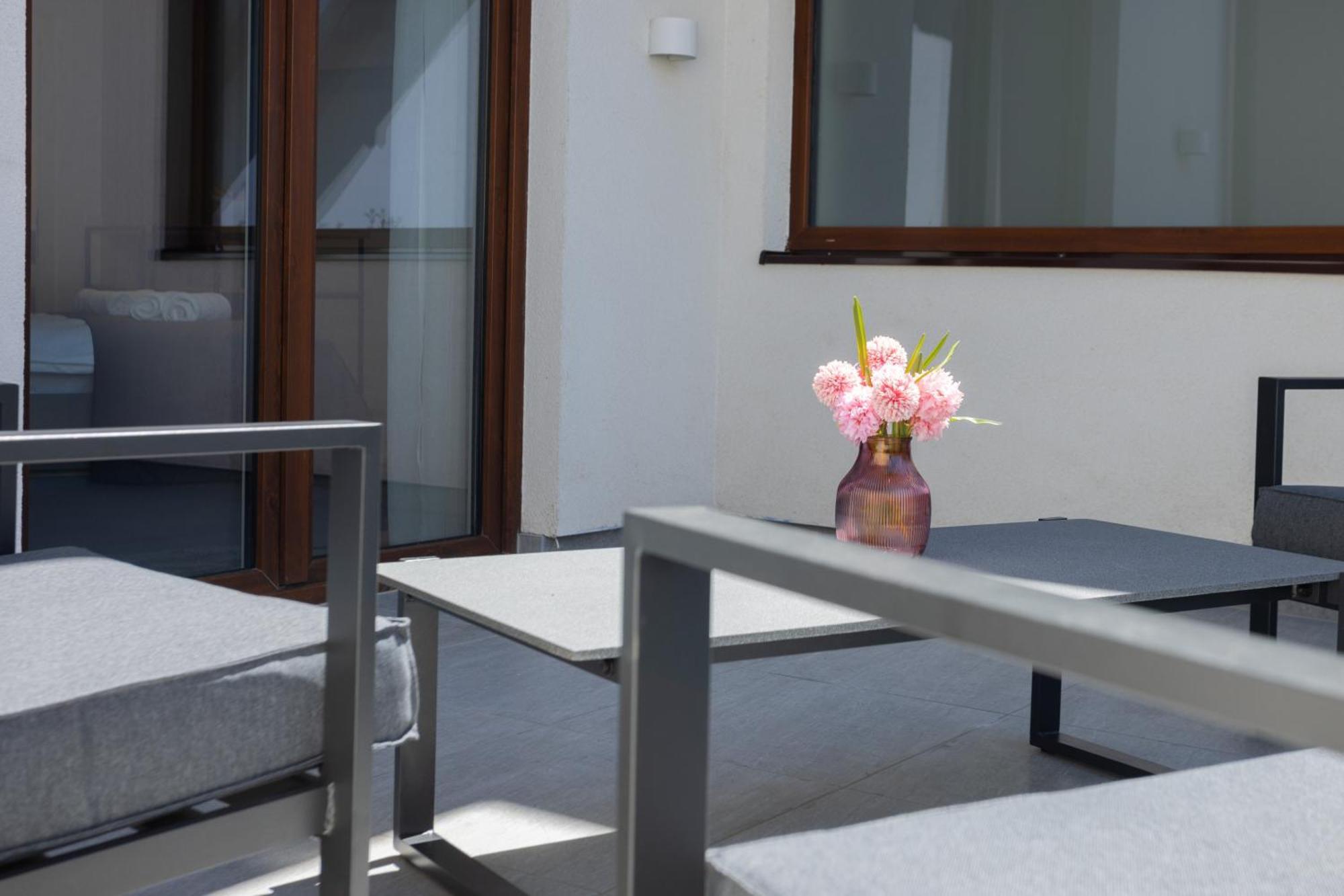 Happy House Old Town Luxury Apartment Сараево Екстериор снимка